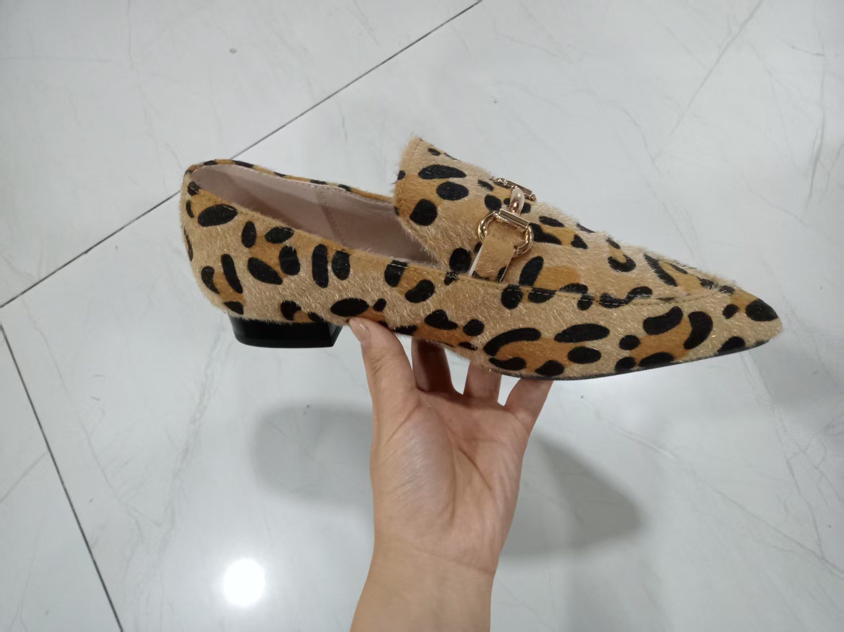 Sepatu Wanita Motif Leopard Uk - Square Toe Mule ulasan dan harga