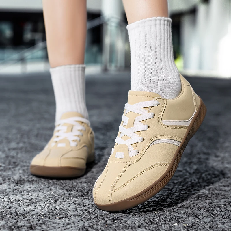 Sepatu Ukuran Besar 48 Ujung L - Women Shoes Big W ulasan dan harga