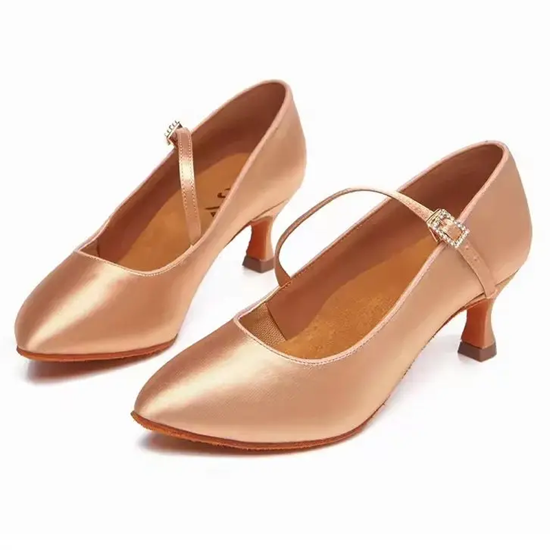 Sepatu Dansa Wanita Laris Sepa - Women Shoes Size 4 In Cm ulasan dan harga